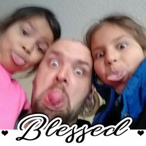 Meet your Posher, Mikel